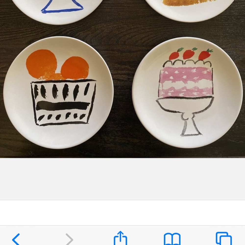 Kate Spade New York’s Lennox All In Good Taste Appetizer Plates.